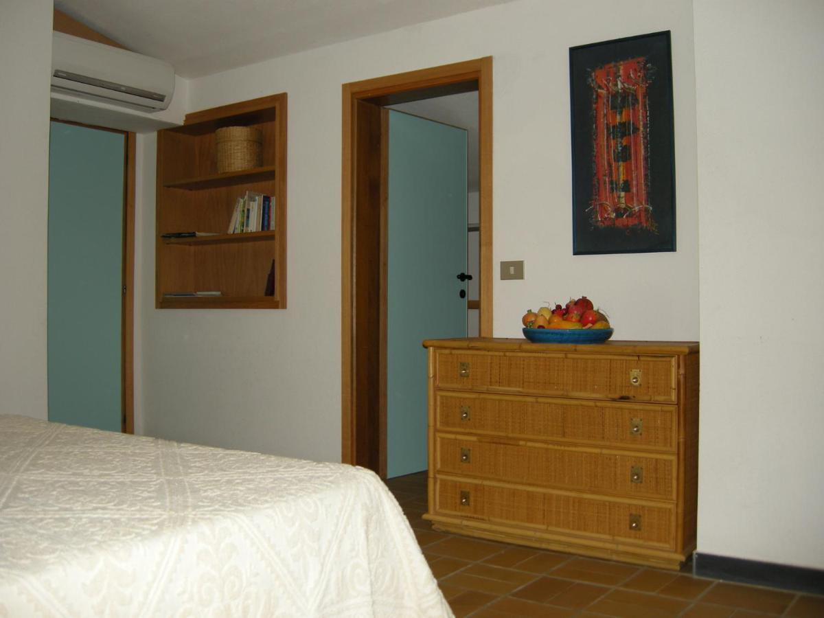 Via Dei Gerani B&B Sìnnai Szoba fotó